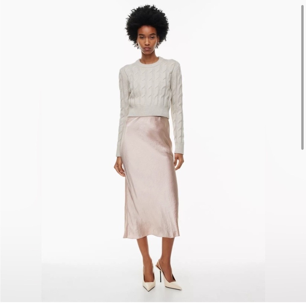 Aritzia slip skirt Mauve size 2